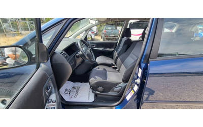Toyota Corolla verso 2.0 d4d 115k.c ITALIA - автомобили, коли, обяви за нови и употребявани 7