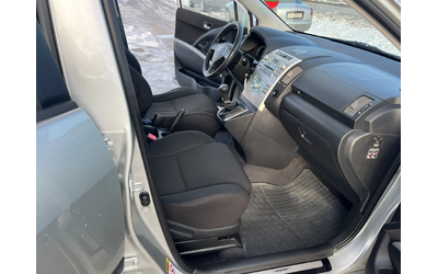 Toyota Corolla verso 2.2 D4D 136к 6 СКОРОСТИ КЛИМАТРОНИК АВТОПИЛОТ - автомобили, коли, обяви за нови и употребявани 10