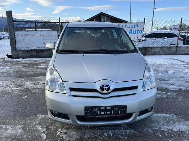 Toyota Corolla verso 2.2 D4D 136к 6 СКОРОСТИ КЛИМАТРОНИК АВТОПИЛОТ - автомобили, коли, обяви за нови и употребявани 1