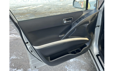 Toyota Corolla verso 2.2 D4D 136к 6 СКОРОСТИ КЛИМАТРОНИК АВТОПИЛОТ - автомобили, коли, обяви за нови и употребявани 6