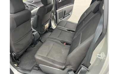 Toyota Corolla verso 2.2 D4D 136к 6 СКОРОСТИ КЛИМАТРОНИК АВТОПИЛОТ - автомобили, коли, обяви за нови и употребявани 8