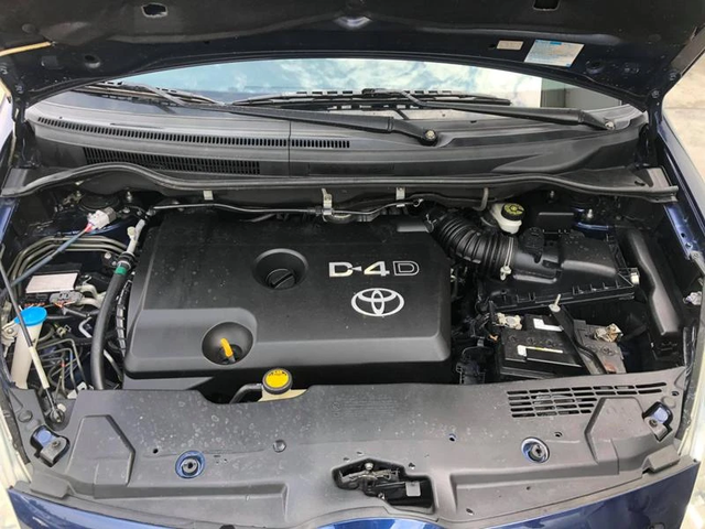 Toyota Corolla verso 2.2d4d 136k. UNIKAT - автомобили, коли, обяви за нови и употребявани 16