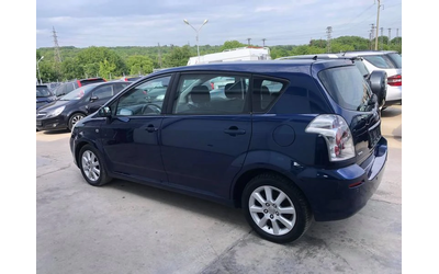 toyota-corolla-verso - 3