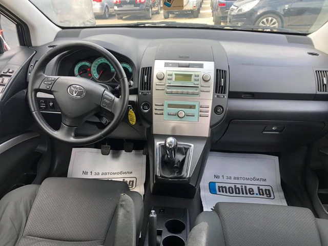 Toyota Corolla verso 2.2d4d 136k. UNIKAT - автомобили, коли, обяви за нови и употребявани 8