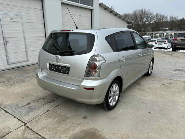 Toyota Corolla verso 2.0D4D 116k.c* 7 места* UNIKAT* - автомобили, коли, обяви за нови и употребявани 14