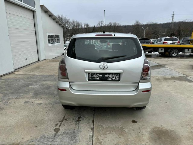 Toyota Corolla verso 2.0D4D 116k.c* 7 места* UNIKAT* - автомобили, коли, обяви за нови и употребявани 5