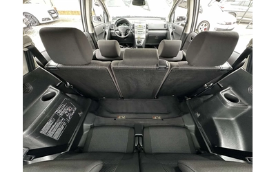 Toyota Corolla verso 2.2D-CAT 177HP 6+ 1 - автомобили, коли, обяви за нови и употребявани 8