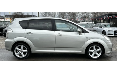 toyota-corolla-verso - 3