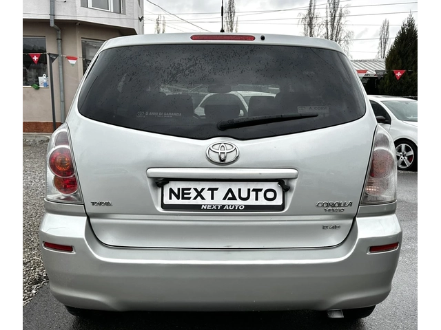 Toyota Corolla verso 2.2D-CAT 177HP 6+ 1 - автомобили, коли, обяви за нови и употребявани 5
