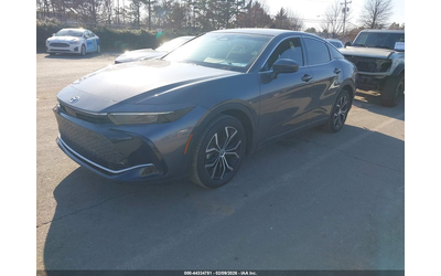 Toyota Crown 2.5L I-4 DI, DOHC, VVT, 184HP All Wheel Drive - автомобили, коли, обяви за нови и употребявани 1