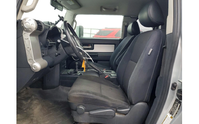 Toyota Fj cruiser 4.0* БЛОКАЖ - автомобили, коли, обяви за нови и употребявани 7