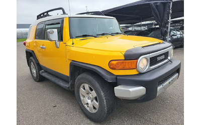 toyota-fj-cruiser-4x4-auto-rear-locking-diff-upgraded-audio-4x4 - 4