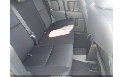 Toyota Fj cruiser - автомобили, коли, обяви за нови и употребявани 11