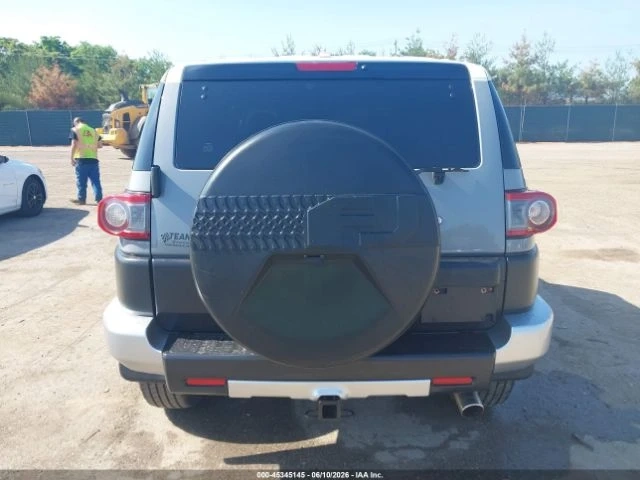 Toyota Fj cruiser - автомобили, коли, обяви за нови и употребявани 6