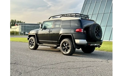 toyota-fj-cruiser - 5