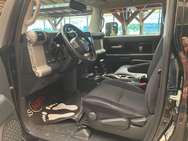 Toyota Fj cruiser V6 4.0/AWD/LPG/Климатик/Андроид - автомобили, коли, обяви за нови и употребявани 4