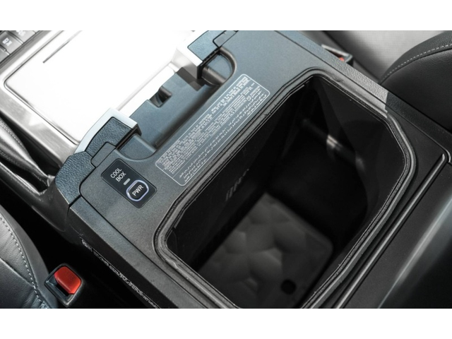 TOYOTA Frontlander Land Crouiser VX 4.5d V8 - автомобили, коли, обяви за нови и употребявани 12