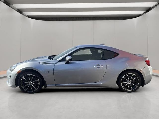 Toyota GR86 860* SPECIAL EDITION* АвтоКредит* (ЦЕНА ДО БГ) - автомобили, коли, обяви за нови и употребявани 3