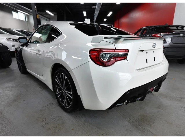 Toyota GR86 * АвтоКредит * (ЦЕНА ДО БГ) - автомобили, коли, обяви за нови и употребявани 7