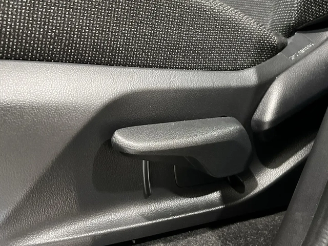 Toyota Grand Highlander Land Cruiser - автомобили, коли, обяви за нови и употребявани 11