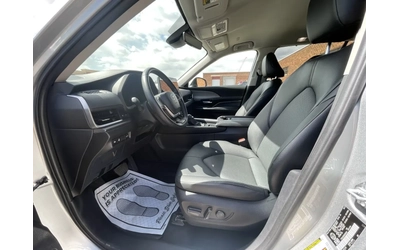Toyota Grand Highlander Highlander XLE Hybrid - автомобили, коли, обяви за нови и употребявани 12