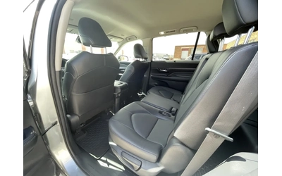 Toyota Grand Highlander Highlander XLE Hybrid - автомобили, коли, обяви за нови и употребявани 13