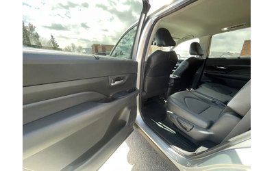 Toyota Grand Highlander Highlander XLE Hybrid - автомобили, коли, обяви за нови и употребявани 14