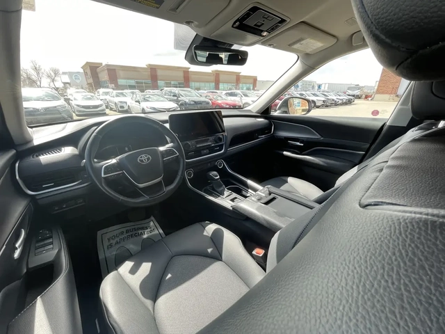 Toyota Grand Highlander Highlander XLE Hybrid - автомобили, коли, обяви за нови и употребявани 15