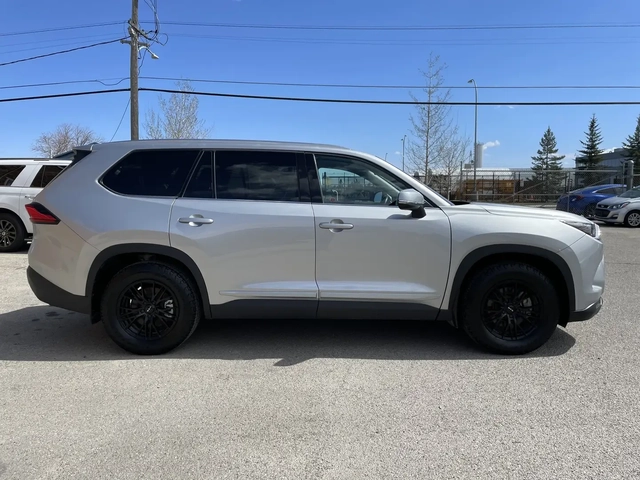 Toyota Grand Highlander Highlander XLE Hybrid - автомобили, коли, обяви за нови и употребявани 3