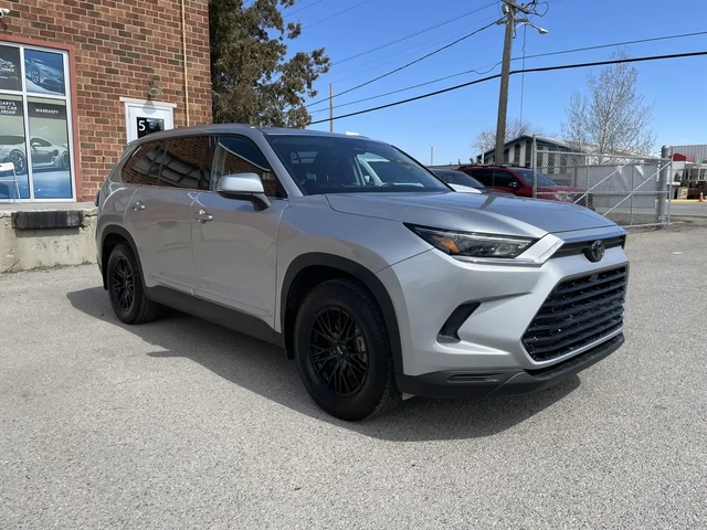 Toyota Grand Highlander Highlander XLE Hybrid - автомобили, коли, обяви за нови и употребявани 8