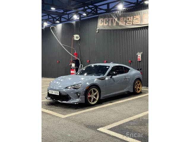 Toyota GT86 * РЪЧКА* Ориги TRD ПАКЕТ* 4-БУТАЛНИ СПИРАЧКИ* Кова - автомобили, коли, обяви за нови и употребявани 1