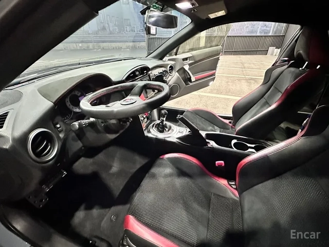 Toyota GT86 * РЪЧКА* Ориги TRD ПАКЕТ* 4-БУТАЛНИ СПИРАЧКИ* Кова - автомобили, коли, обяви за нови и употребявани 5