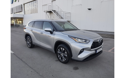 toyota-highlander - 1