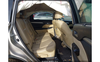 Toyota Highlander 3.5L V-6 DOHC, VVT, 270HP All Wheel Drive - автомобили, коли, обяви за нови и употребявани 7