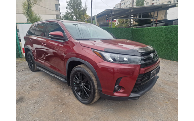 toyota-highlander - 1