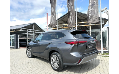 toyota-highlander - 3