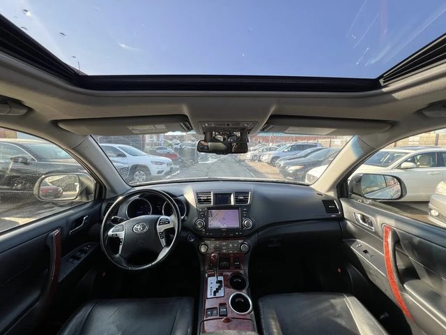 Toyota Highlander LIMITED* АвтоКредит* (ЦЕНА ДО БГ) - автомобили, коли, обяви за нови и употребявани 14