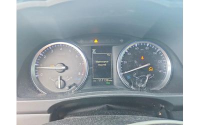 Toyota Highlander SE - автомобили, коли, обяви за нови и употребявани 10