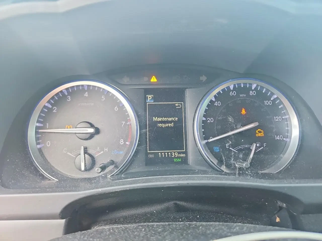 Toyota Highlander SE - автомобили, коли, обяви за нови и употребявани 10