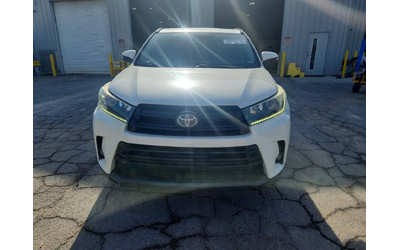 toyota-highlander - 2