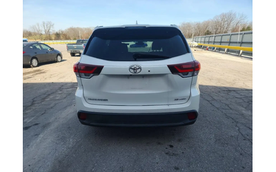 toyota-highlander - 5