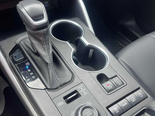 Toyota Highlander * XSE * ПРЕДСТАВИТЕЛСТВО * ПОДГРЕВ * NAVI - автомобили, коли, обяви за нови и употребявани 13