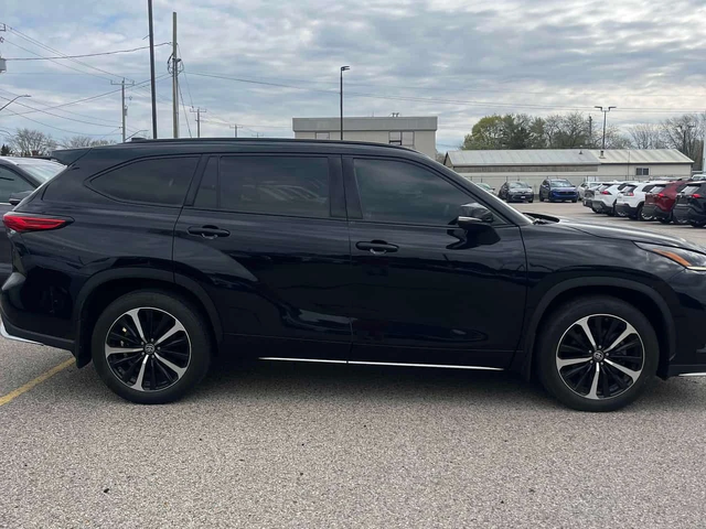Toyota Highlander * XSE * ПРЕДСТАВИТЕЛСТВО * ПОДГРЕВ * NAVI - автомобили, коли, обяви за нови и употребявани 2