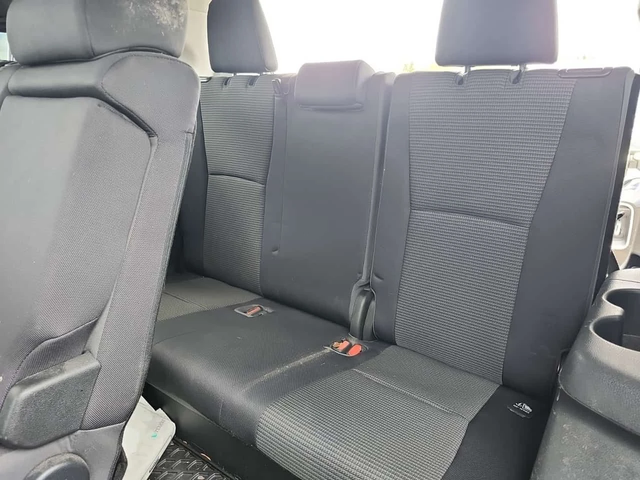Toyota Highlander * Le * CARFAX * 2 КЛЮЧА * ПОДГРЕВИ * - автомобили, коли, обяви за нови и употребявани 12