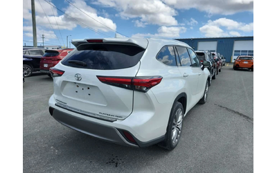 toyota-highlander - 2