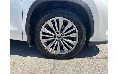 Toyota Highlander * 360 * ПРЕДСТАВИТЕЛСТВО * ОБДУХВАНЕ * PANO - автомобили, коли, обяви за нови и употребявани 6