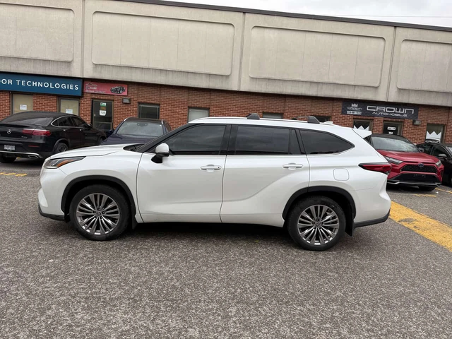Toyota Highlander LIMITED * 360 КАМЕРА* ОБДУХВАНЕ* HEAD UP* ПАНОРАМА - автомобили, коли, обяви за нови и употребявани 3