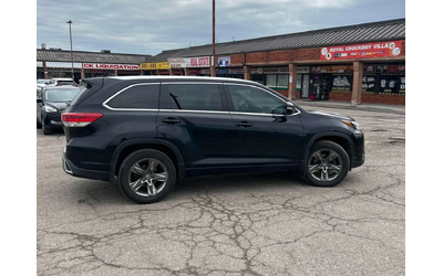 toyota-highlander - 1