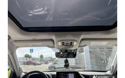 Toyota Highlander HYBRID LIMITED * AWD * 8 МЕСТЕН * ПАНО * CARFAX * - автомобили, коли, обяви за нови и употребявани 13
