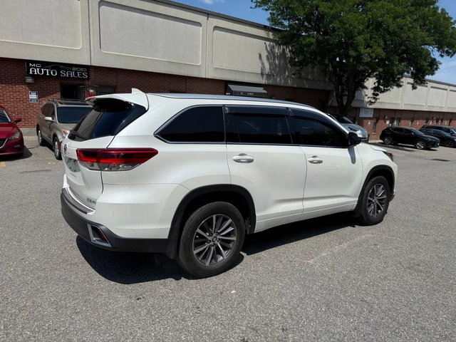 Toyota Highlander AWD* XLE* ПОДГРЕВ* КАМЕРА* KEYLESS - автомобили, коли, обяви за нови и употребявани 4